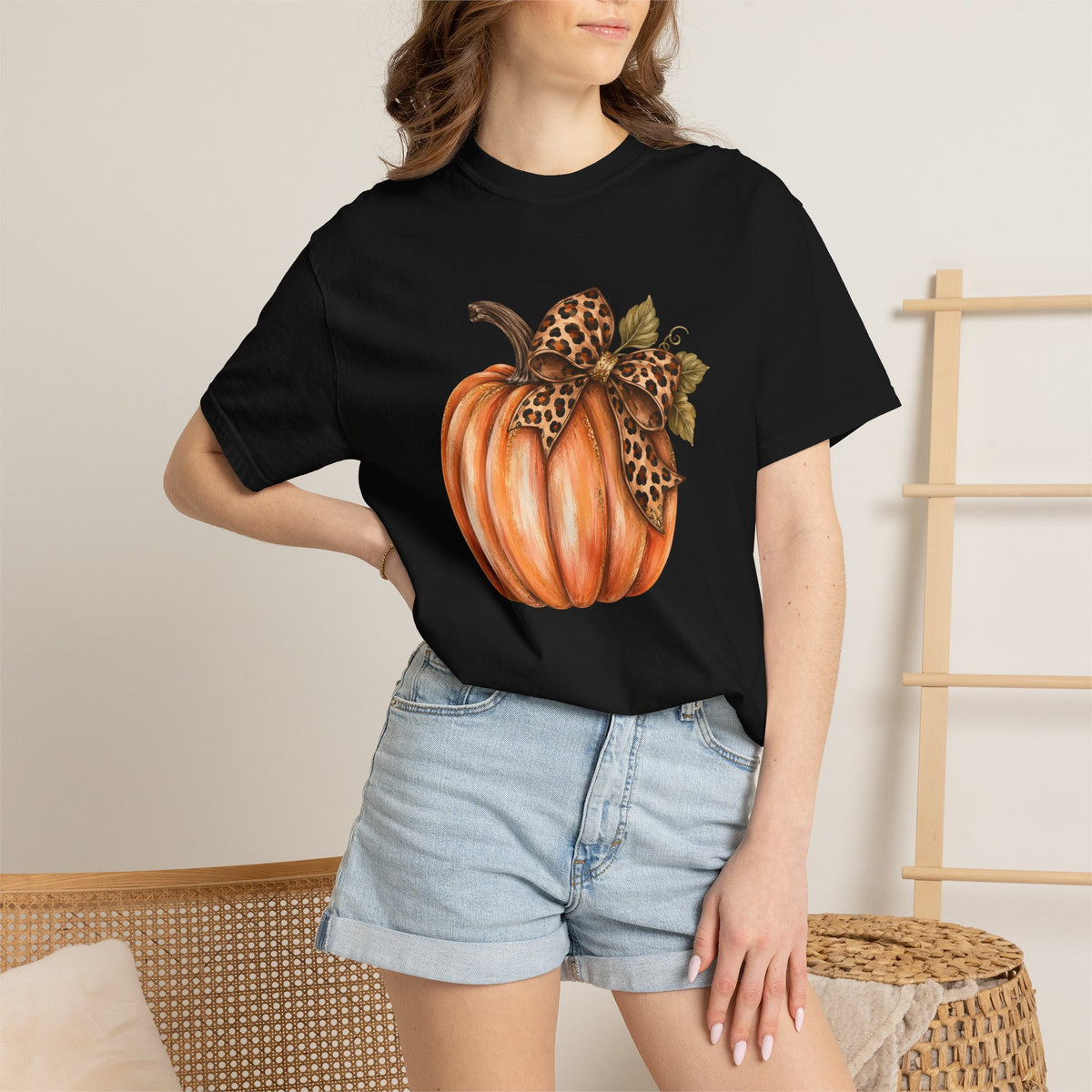 Pumpkin with Leopard Bow Fall T-Shirt